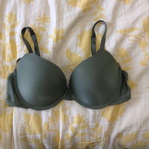 Victoria’s Secret Push-Up Bra